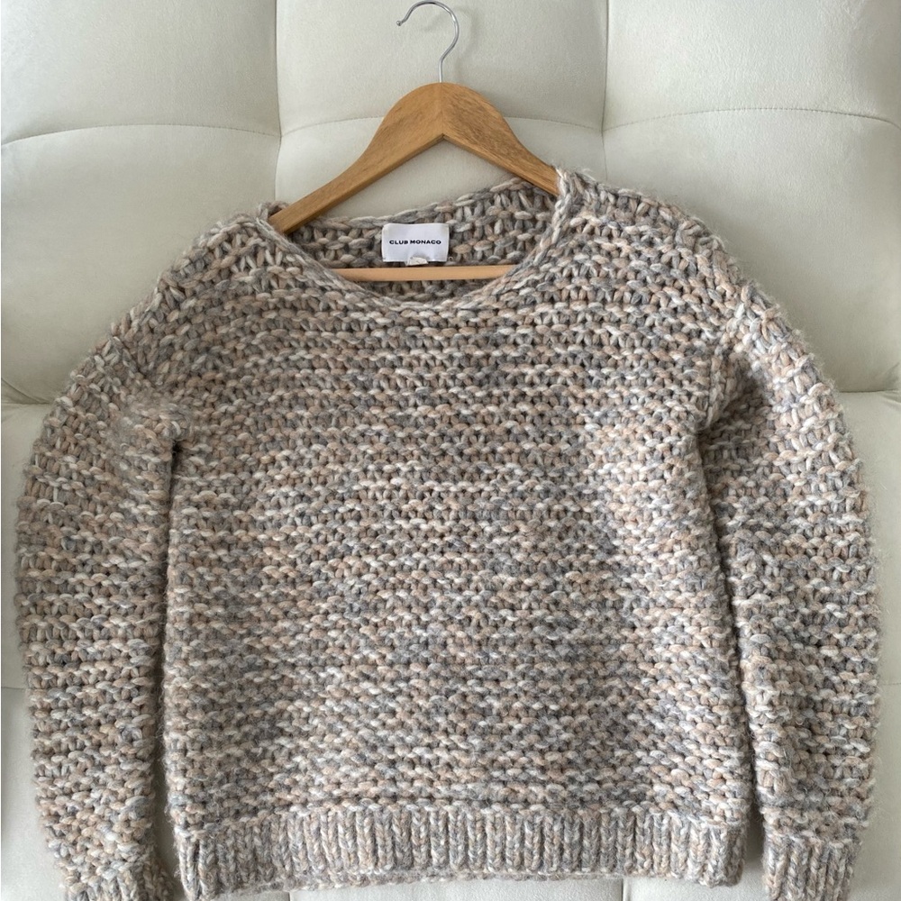 Club Monaco Cream Crew Neck Sweater with Chunky Knit